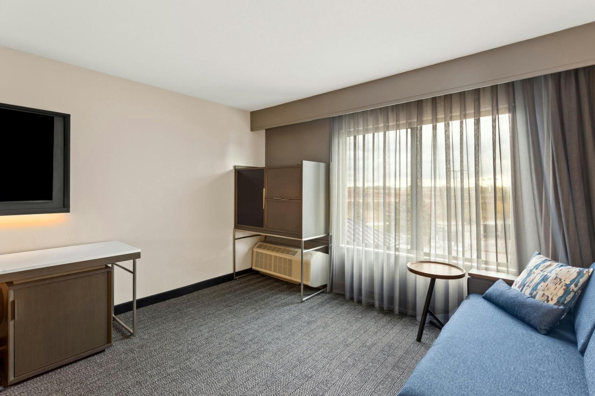 Courtyard Chicago Southeast/Hammond, Indiana Hotel Exterior photo