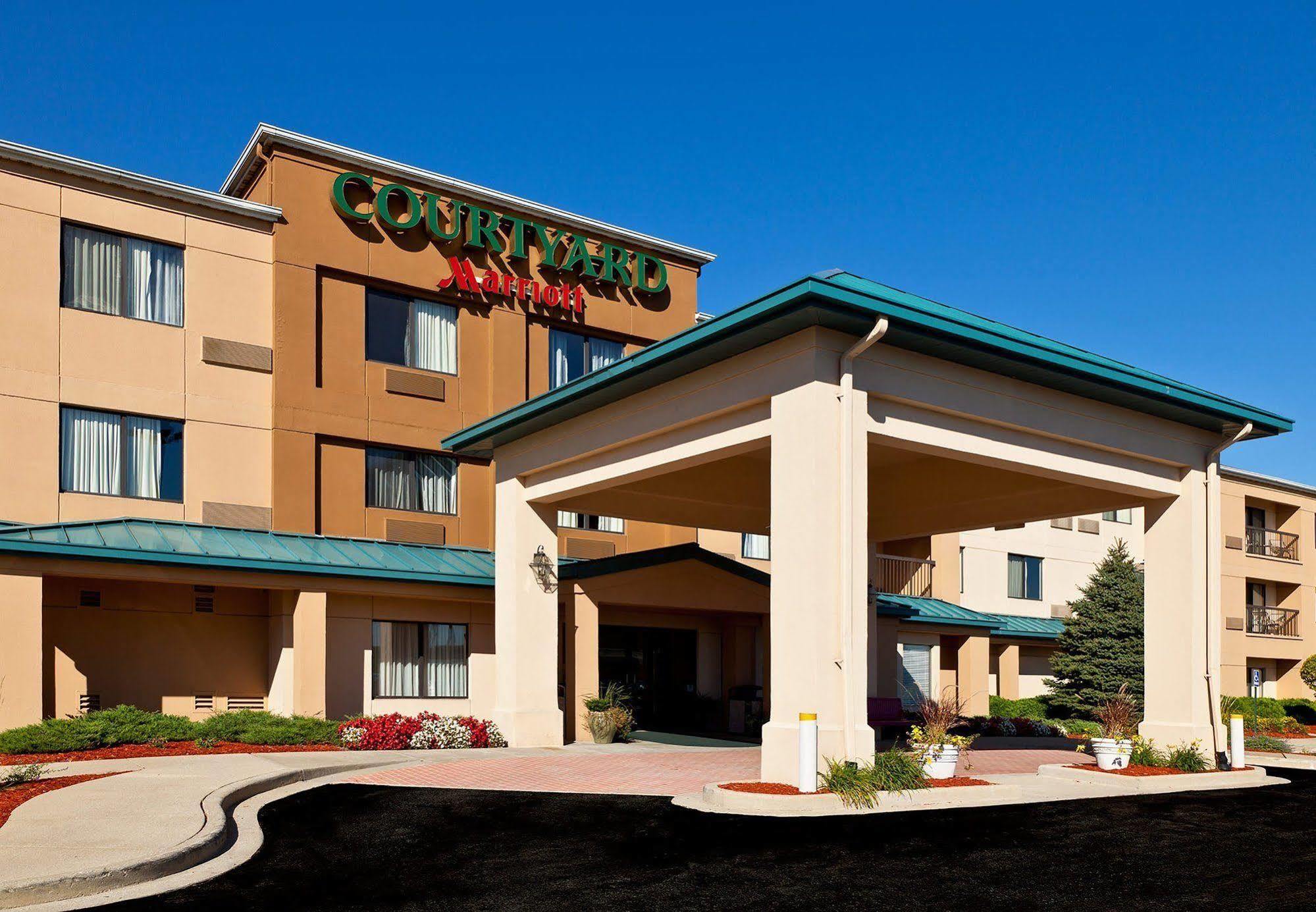 Courtyard Chicago Southeast/Hammond, Indiana Hotel Exterior photo